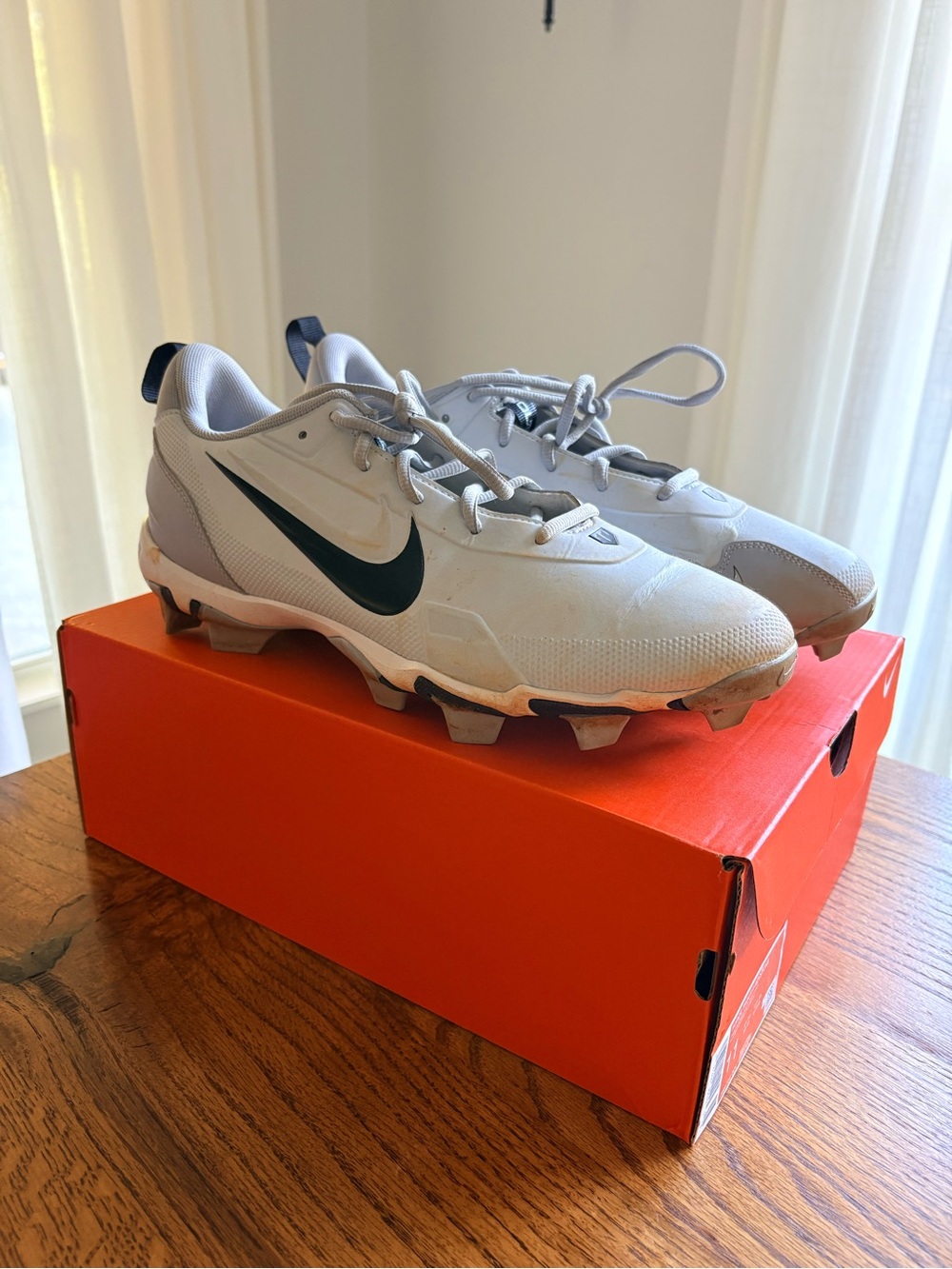 Nike Men's Force Trout 9 Keystone RM Baseball Cleats- size 11- platinum/white